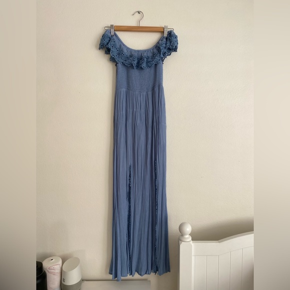 Dresses & Skirts - City beach Off the shoulder long womens dress-blue
